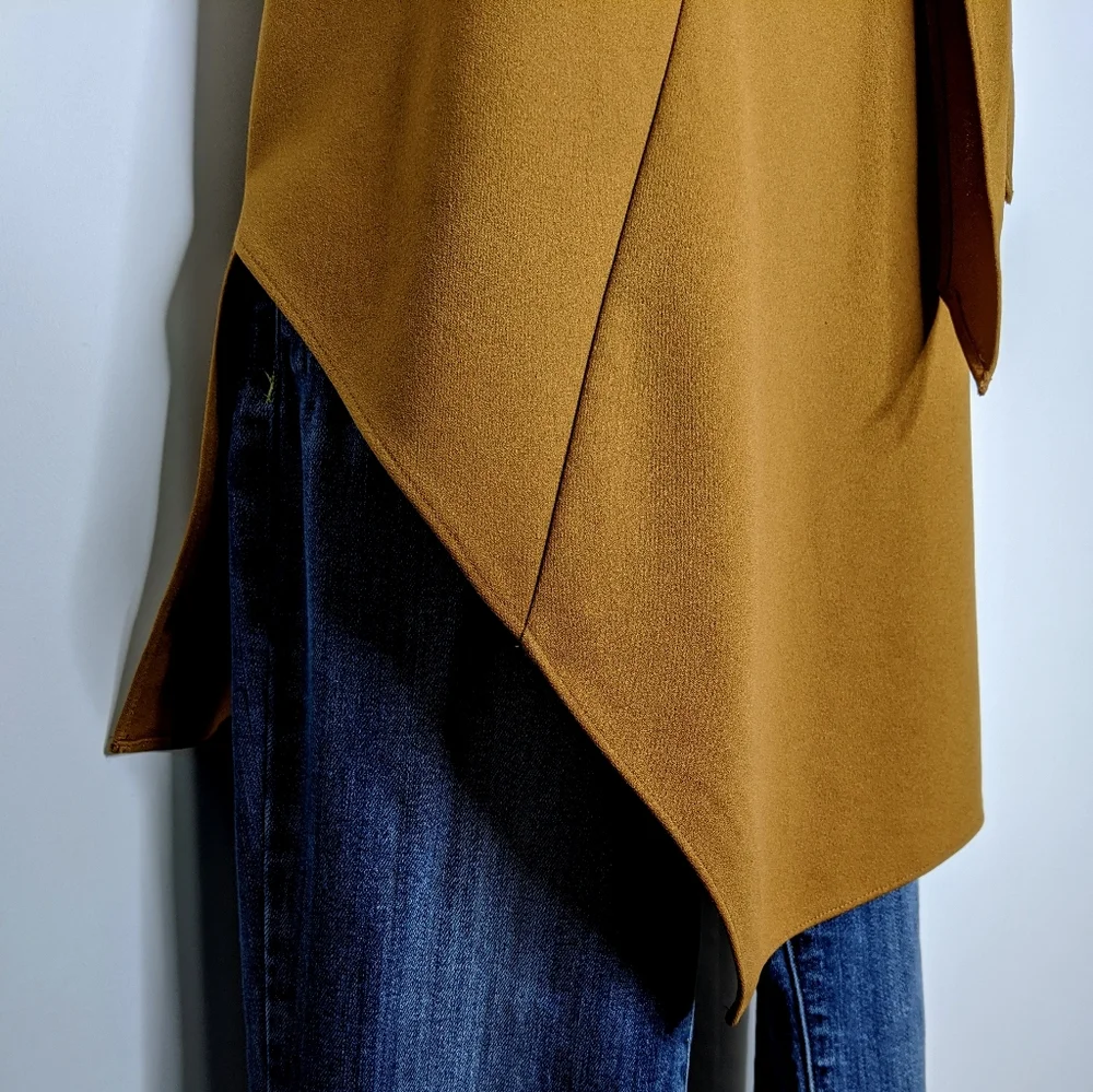 Alfani‎ sleeveless tunic w built-in scarf/tie, sz M